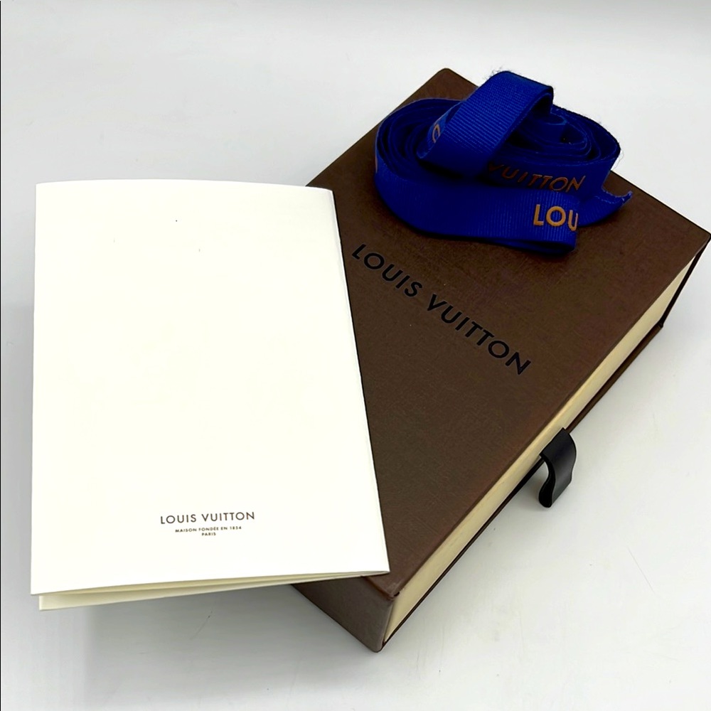 Louis Vuitton Box Ribbon and Card